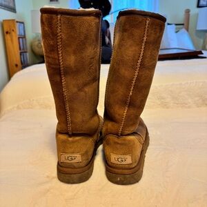 UGG Brown Winter Boots